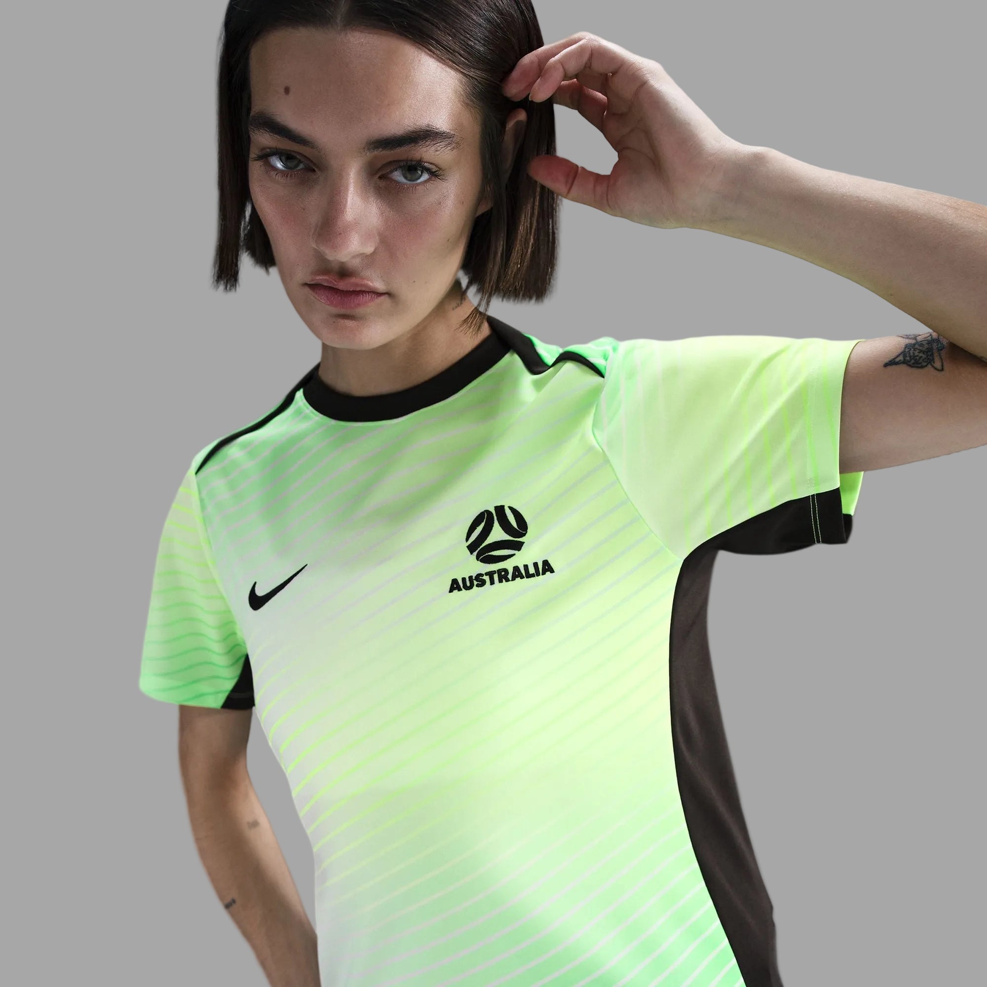 Australia Academy Pro Pre-Match Short-Sleeve Curved Fit Shirt